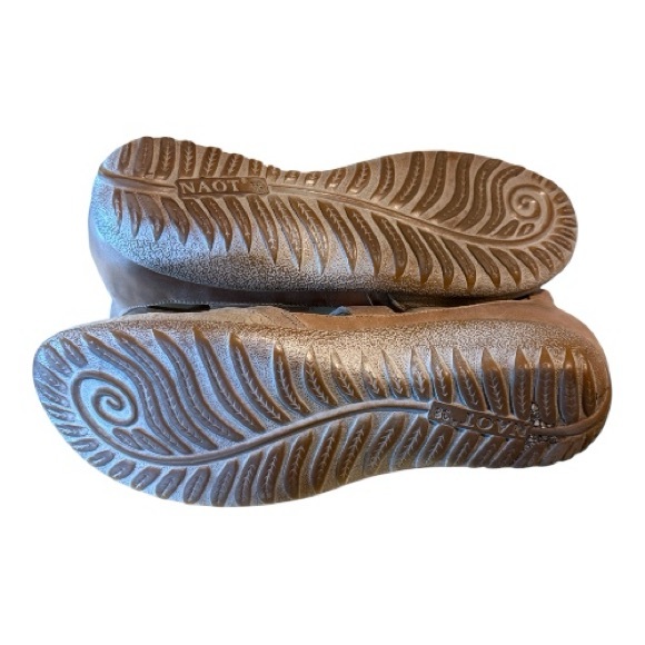 NAOT KATA stylish beige lizard/leather shoe, size 38/7.5 - Picture 6 of 9